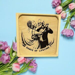 Wall decor - The Golden Echo of an Eternal Love A Dance for History
